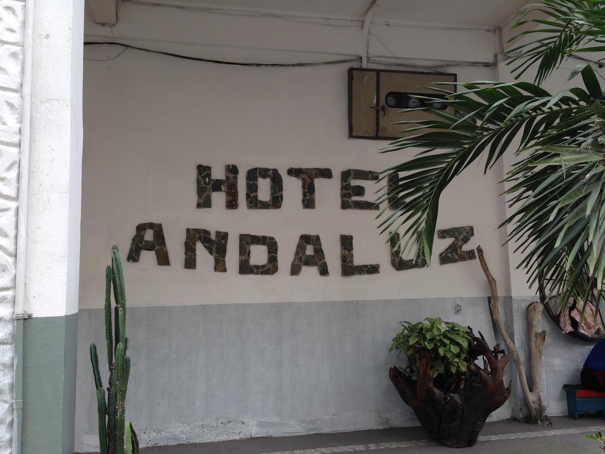 Hotel Andaluz Guayaquil Bagian luar foto